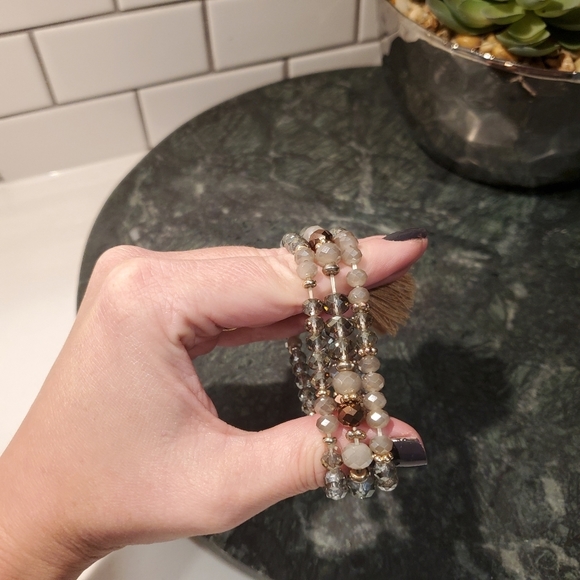 3 Beaded Bracelet Set Gray Shiny Glam Tassel Party - Picture 6 of 6